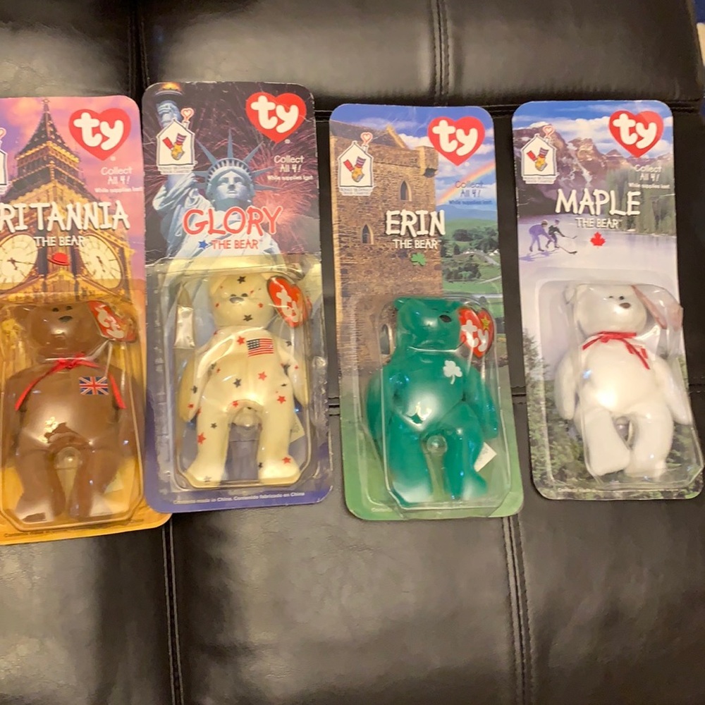 Extremely Rare TY McDonald’s International Teenie Beanie Bears TY